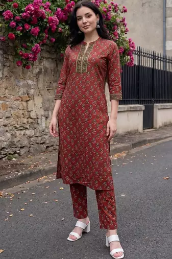 Women Ethnic Motifs Printed Regular Thread Work Pure Cotton Kurta with Trousers