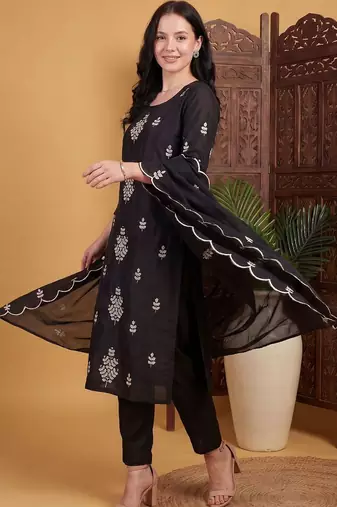 Women Ethnic Motifs Embroidered Regular Thread Work Kurta with Trousers & With Dupatta