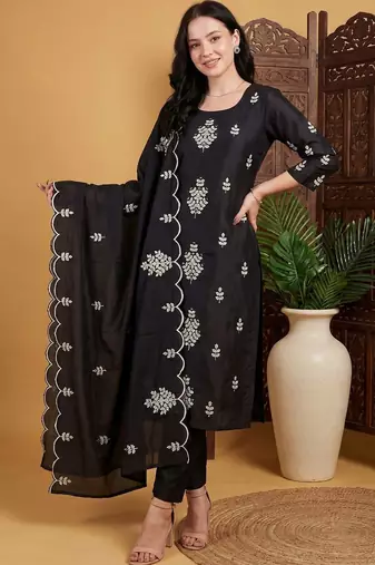 Women Ethnic Motifs Embroidered Regular Thread Work Kurta with Trousers & With Dupatta