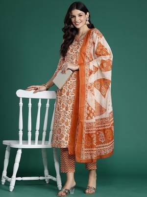 Floral Printed Gotta Patti Pure Cotton Kurta With Trousers & Dupatta 1