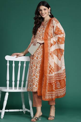 Floral Printed Gotta Patti Pure Cotton Kurta With Trousers & Dupatta
