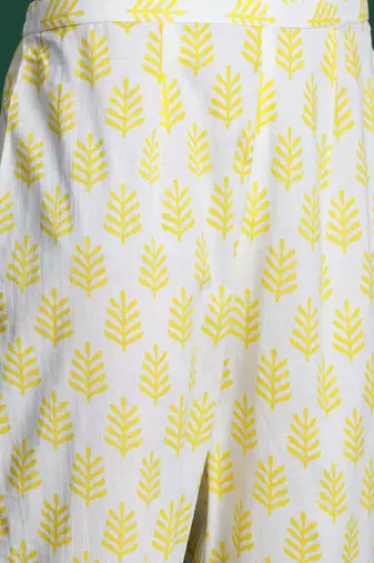 Floral Printed Pure Cotton Kurta with Trousers & Dupatta