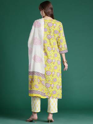 Floral Printed Pure Cotton Kurta with Trousers & Dupatta 6