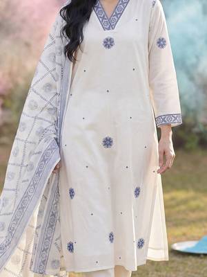 Women Ethnic Motifs Embroidered Regular Pure Cotton Kurta with Trousers & With Dupatta 2