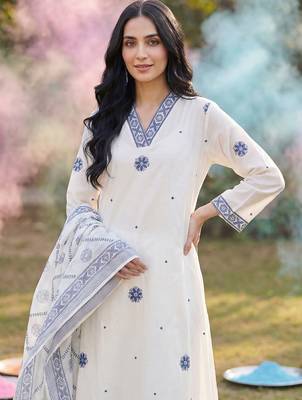 Women Ethnic Motifs Embroidered Regular Pure Cotton Kurta with Trousers & With Dupatta 6