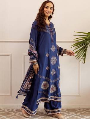 Women Ethnic Motifs Printed Regular Kurta with Palazzos & With Dupatta 3