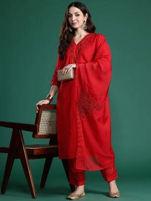 Ethnic Motifs Embroidered Sequinned Kurta with Trousers & With Dupatta 1
