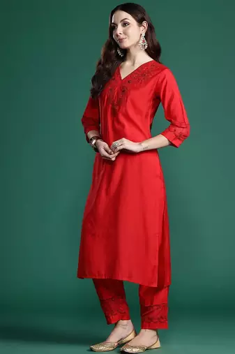 Ethnic Motifs Embroidered Sequinned Kurta with Trousers & With Dupatta