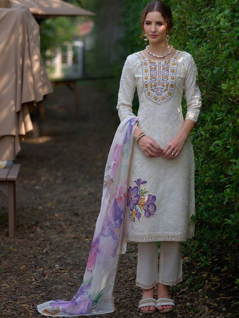 Women Ethnic Motifs Embroidered Regular Thread Work Pure Cotton Kurta with Trousers & With Dupatta