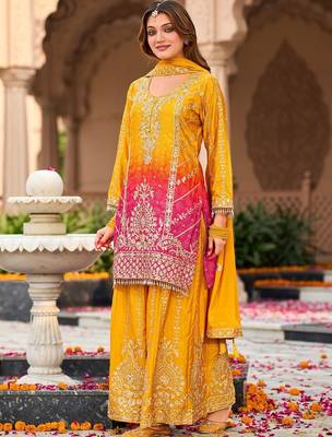 Floral Embroidered Zari Straight Kurta With Palazzos And Dupatta 4