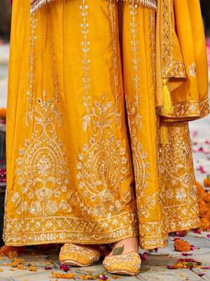 Floral Embroidered Zari Straight Kurta With Palazzos And Dupatta 7