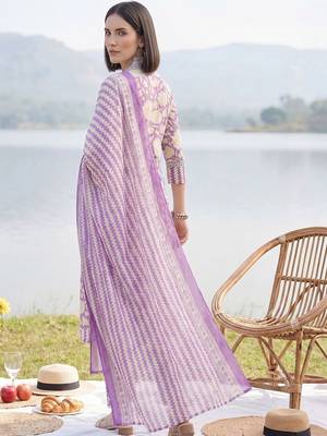 Women Floral Printed Panelled Mirror Work Pure Cotton Kurta with Trousers & With Dupatta 6