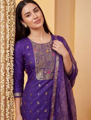 Women Ethnic Motifs Regular Kurta with Trousers & With Dupatta 1