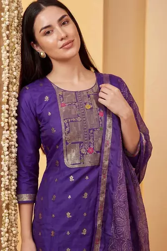 Women Ethnic Motifs Regular Kurta with Trousers & With Dupatta
