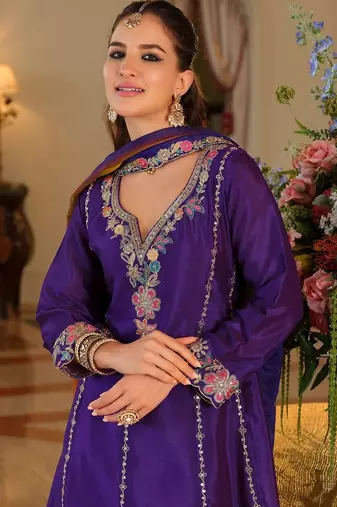 Women Ethnic Motifs Embroidered Empire Thread Work Kurta with Sharara & With Dupatta