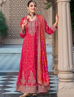 Women Ethnic Motifs Embroidered Panelled Sequinned Kurta with Trousers & With Dupatta 6