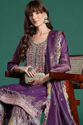 Ethnic Motifs Embroidered Sequinned Kurta with Palazzos & Dupatta