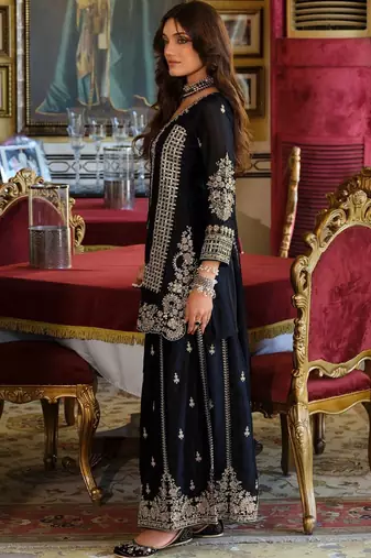 Women Ethnic Motifs Embroidered Regular Thread Work Kurta with Sharara & With Dupatta