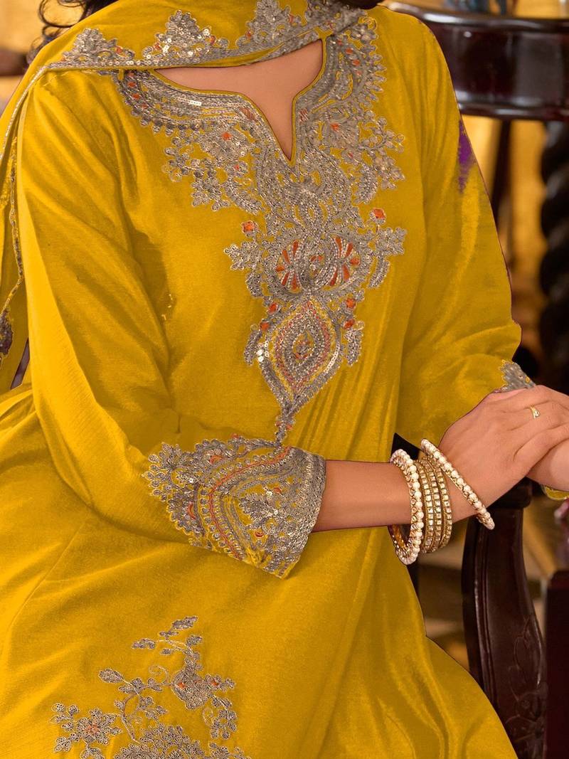 Women Ethnic Motifs Embroidered Regular Sequinned Kurta with Sharara & With Dupatta