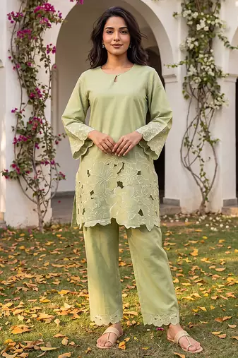 Women's green embellished silk blend round neck co-ord set