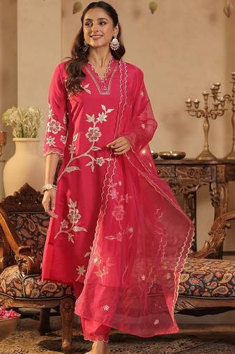 Women Floral Embroidered Regular Thread Work Kurta with Trousers & With Dupatta