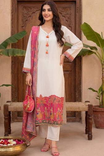 Women Ethnic Motifs Embroidered Regular Kurta with Trousers & With Dupatta