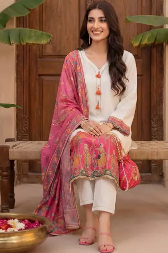 Women Ethnic Motifs Embroidered Regular Kurta with Trousers & With Dupatta