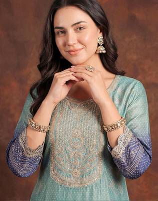Women Ombre Dyed Regular Thread Work Kurta with Trousers & With Dupatta 2