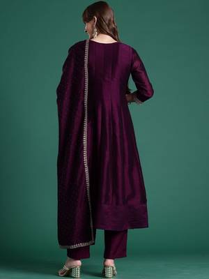 Women Ethnic Motifs Embroidered Regular Kurta with Trousers & With Dupatta 3