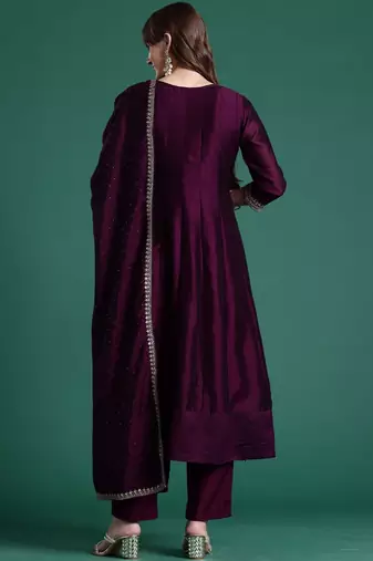 Women Ethnic Motifs Embroidered Regular Kurta with Trousers & With Dupatta