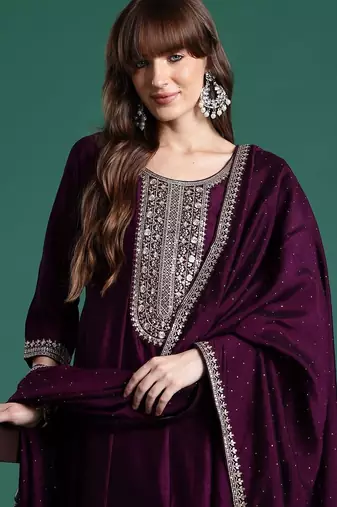 Women Ethnic Motifs Embroidered Regular Kurta with Trousers & With Dupatta