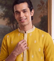Mens yellow silk blend solid embroidered kurta
