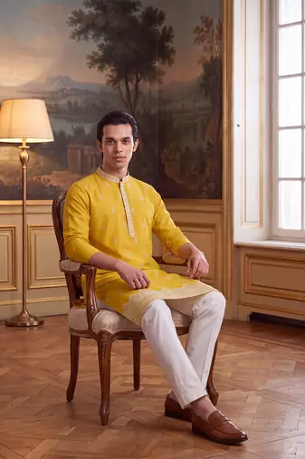 Mens yellow silk blend solid embroidered kurta
