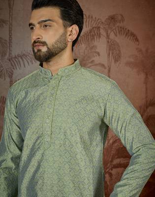 Mens green jacquard solid embroidered kurta 2