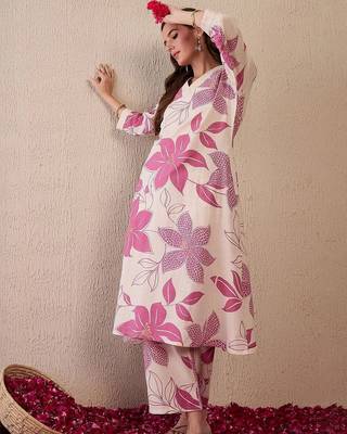 Women Floral Printed Regular Pure Cotton Kurta with Palazzos 6