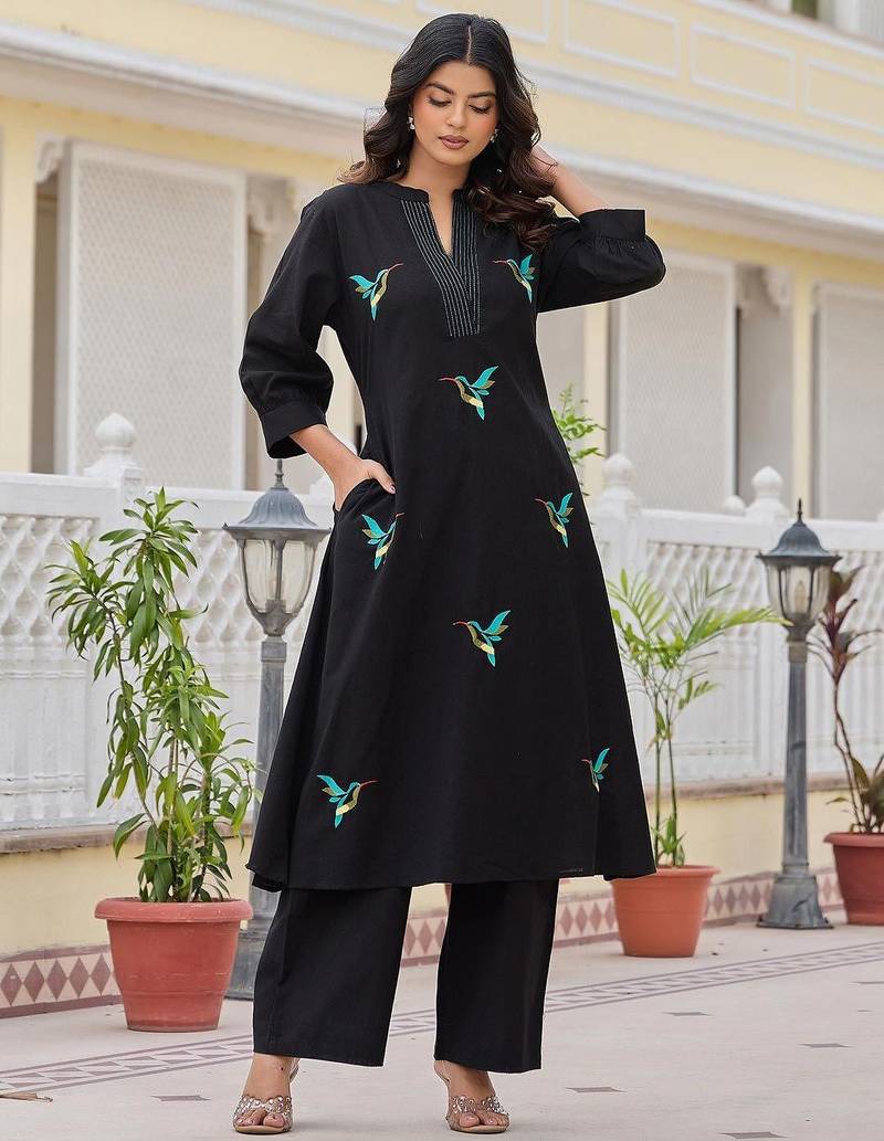 Women Animal Embroidered Regular Thread Work Pure Cotton Kurta with Palazzos