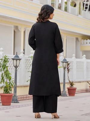 Women Animal Embroidered Regular Thread Work Pure Cotton Kurta with Palazzos 5