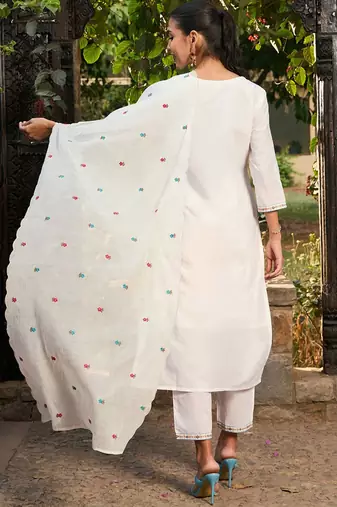 Floral Embroidered Pure Cotton Straight Kurta With Trousers & Dupatta