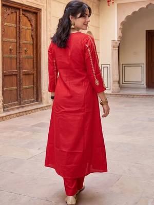 Women Ethnic Motifs Embroidered Regular Mirror Work Kurta with Trousers & With Dupatta 4