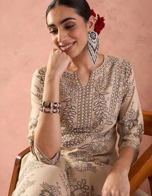 Women Ethnic Motifs Printed Regular Sequinned Kurta with Trousers 1
