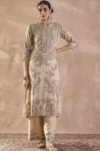 Women Ethnic Motifs Printed Regular Sequinned Kurta with Trousers