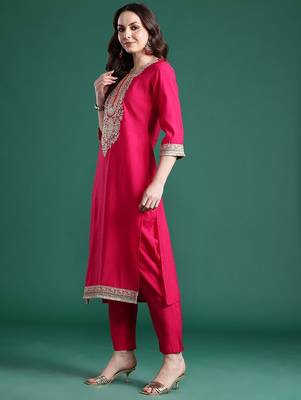 Ethnic Motifs Embroidered Kurta with Trousers & Dupatta 5