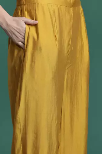 Floral Embroidered Thread Work Kurta with Trousers & With Dupatta