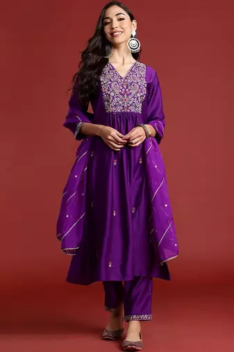 Women Ethnic Motifs Embroidered Empire Thread Work Liva Kurta with Trousers & With Dupatta