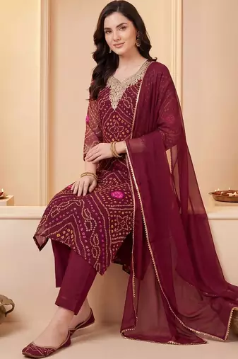 Women Bandhani Printed Regular Thread Work Kurta with Trousers & With Dupatta