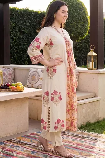 Women Floral Printed Empire Pure Cotton Kurta with Trousers