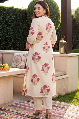 Women Floral Printed Empire Pure Cotton Kurta with Trousers