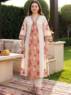 Women Floral Printed Empire Pure Cotton Kurta with Trousers 6