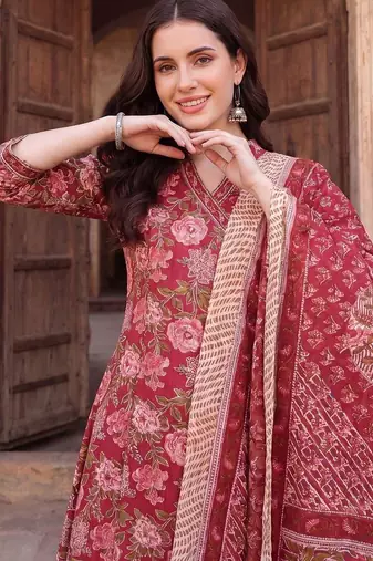 Women Floral Printed Regular Pure Cotton Kurta with Trousers & With Dupatta