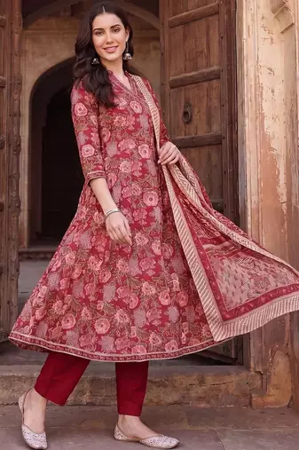 Women Floral Printed Regular Pure Cotton Kurta with Trousers & With Dupatta